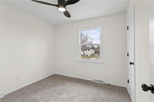 19530 E 5th Terrace Court, Independence, MO 64056