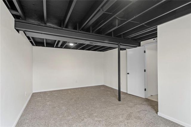 19530 E 5th Terrace Court, Independence, MO 64056