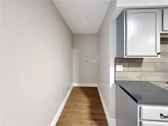 217 W 17th Street, Higginsville, MO 64037