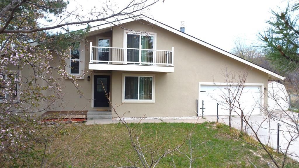 5820 Reef Place, Colorado City, CO 81019