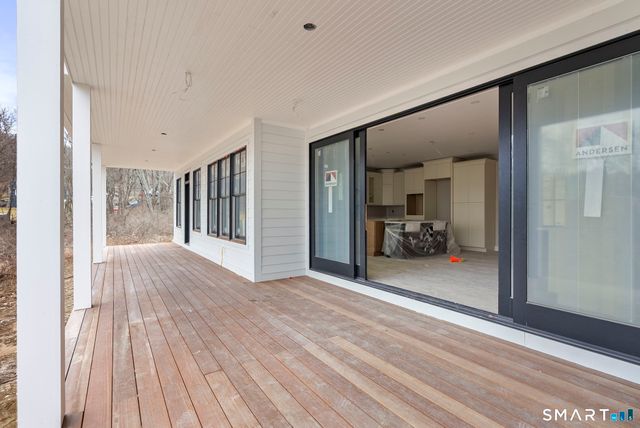 2 Pickett Road, Roxbury, CT 06783