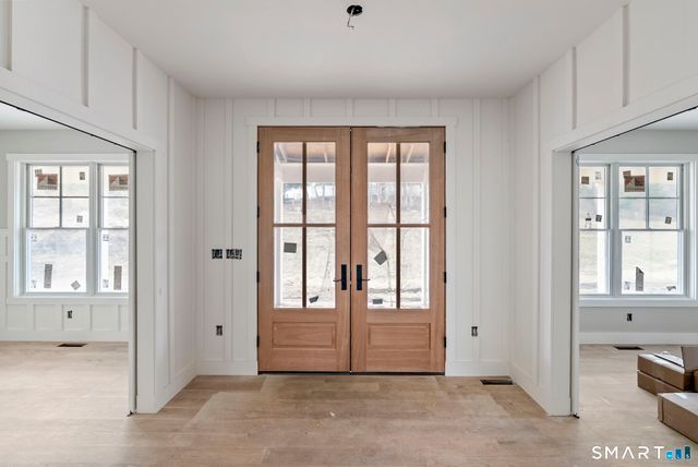 2 Pickett Road, Roxbury, CT 06783