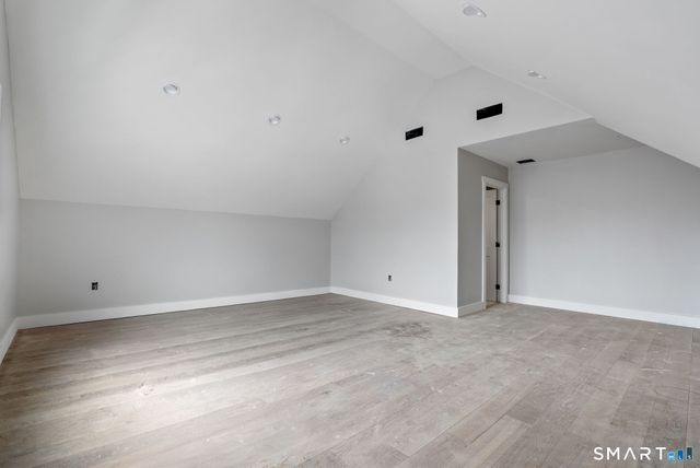 2 Pickett Road, Roxbury, CT 06783