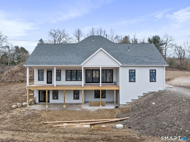 2 Pickett Road, Roxbury, CT 06783