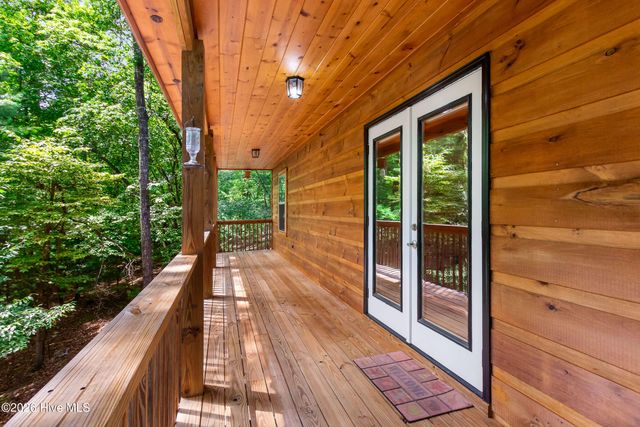 225 Dawsons Lane, Murphy, NC 28906