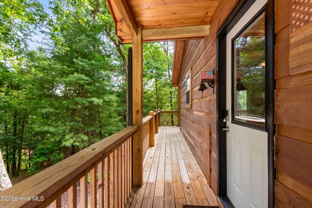 225 Dawsons Lane, Murphy, NC 28906