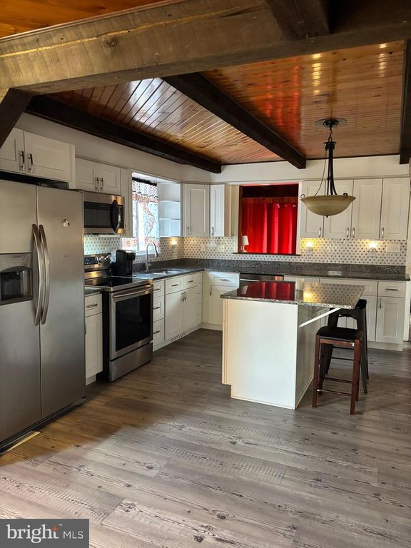 Image 6 of property listing at 602 RICHMOND ST, Perryville, MD 21903