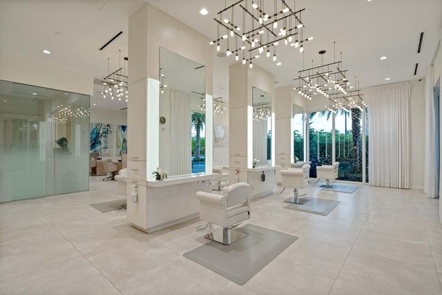 117 W Village Way, Jupiter, FL 33458