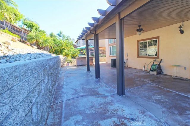 29572 Clear View, Highland, CA 92346