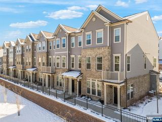 34 Arnold Drive, Wood Ridge, NJ 07075