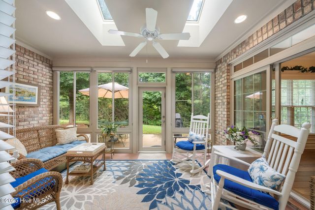 8269 Crest Top Court NE, Leland, NC 28451