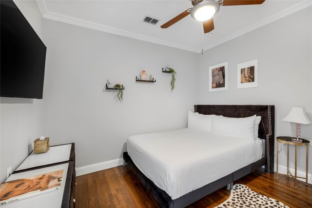 5440 Goodwin Avenue, Dallas, TX 75206