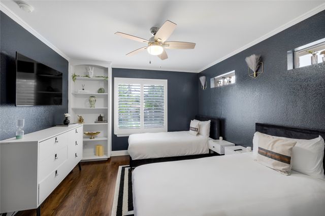 5440 Goodwin Avenue, Dallas, TX 75206