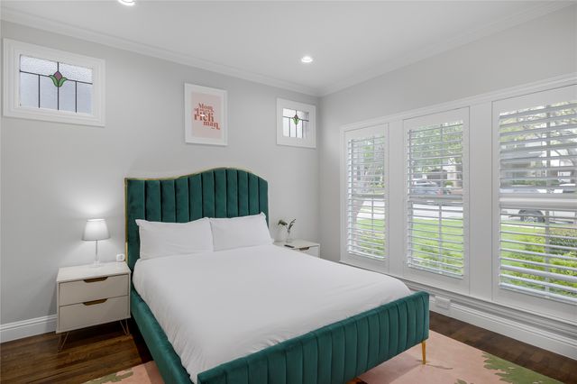 5440 Goodwin Avenue, Dallas, TX 75206