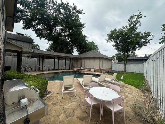 5440 Goodwin Avenue, Dallas, TX 75206