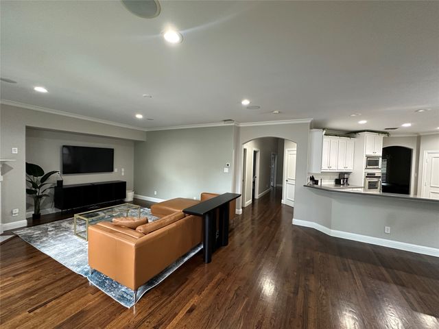 5440 Goodwin Avenue, Dallas, TX 75206