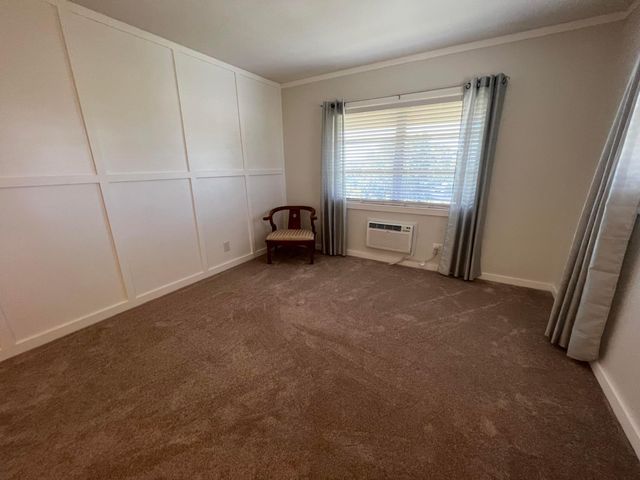 1050 E Sample Road 311, Pompano Beach, FL 33064