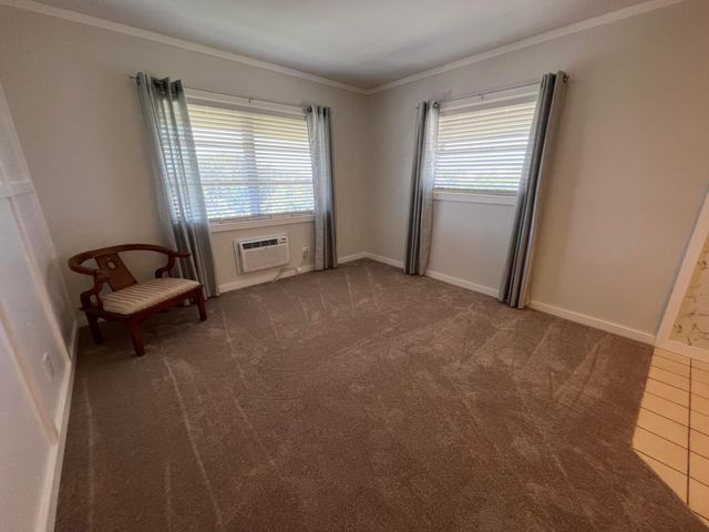 1050 E Sample Road 311, Pompano Beach, FL 33064