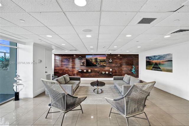 650 West Ave 2206, Miami Beach, FL 33139