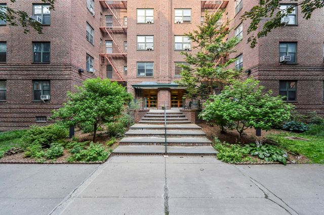 3441 78th St Apt 4G, New York City, NY 11372