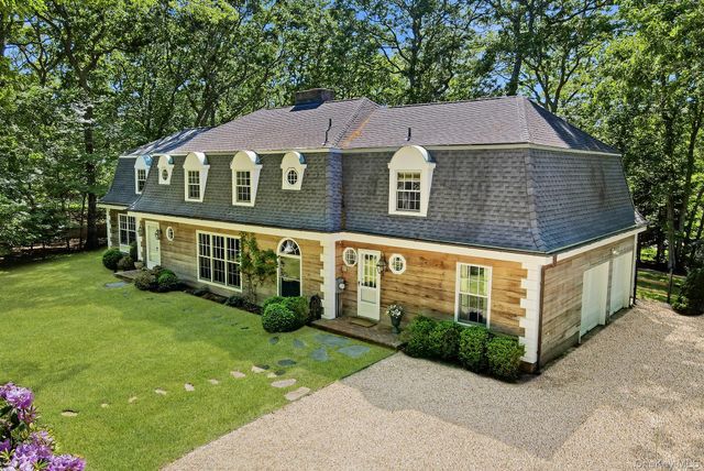 44 Georgica Close Road, East Hampton, NY 11937
