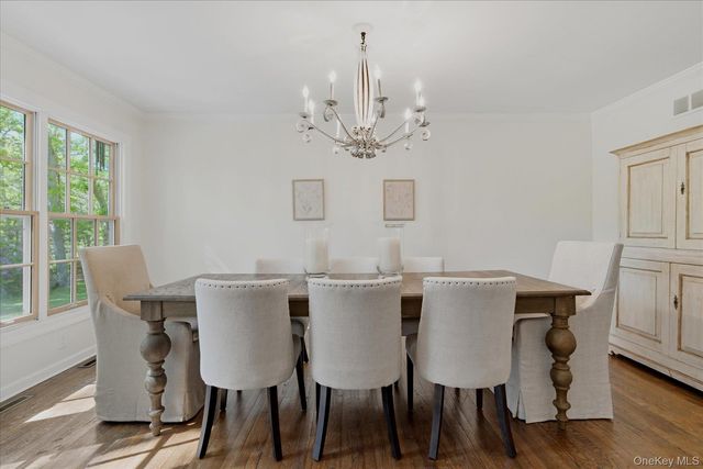 44 Georgica Close Road, East Hampton, NY 11937