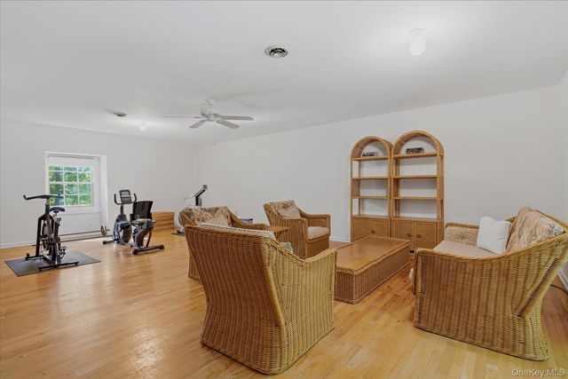 44 Georgica Close Road, East Hampton, NY 11937