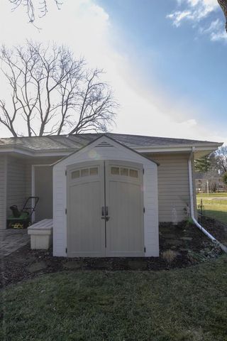 416 Colby Court, Janesville, WI 53546