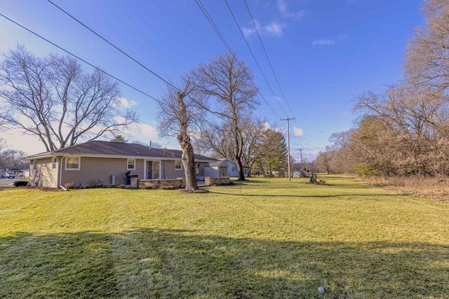 416 Colby Court, Janesville, WI 53546