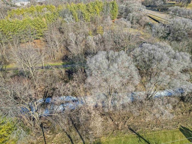 416 Colby Court, Janesville, WI 53546