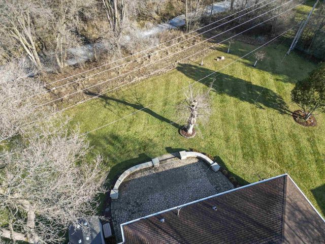 416 Colby Court, Janesville, WI 53546