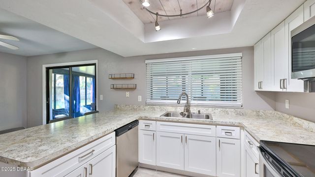 490 Woodstock Drive, Port Orange, FL 32127