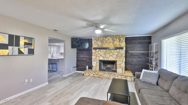 490 Woodstock Drive, Port Orange, FL 32127