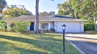 490 Woodstock Drive, Port Orange, FL 32127