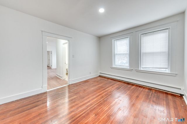 152 Oak Street 1N, New Britain, CT 06051