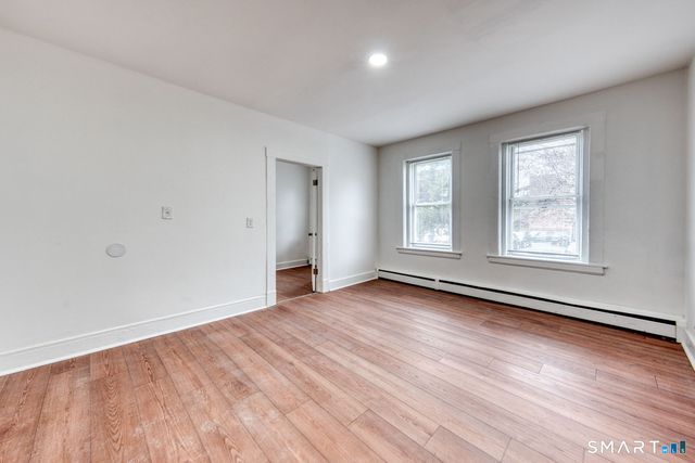 152 Oak Street 1N, New Britain, CT 06051