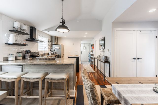 40492 N Lambert Drive, Antioch, IL 60002