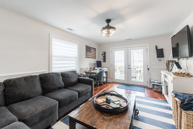 40492 N Lambert Drive, Antioch, IL 60002