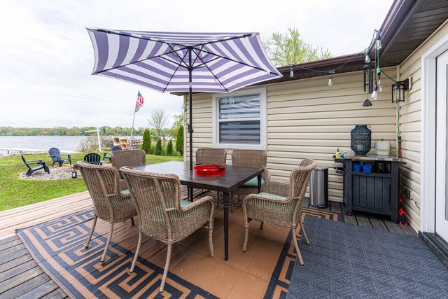 40492 N Lambert Drive, Antioch, IL 60002