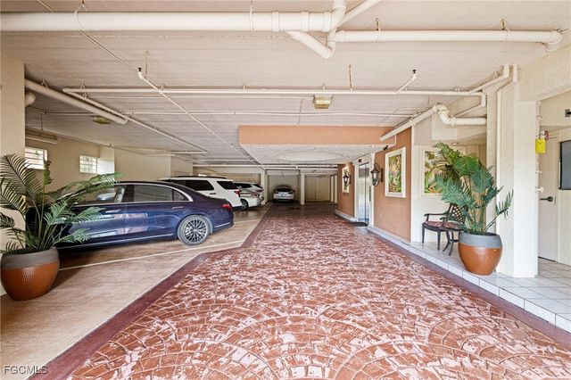 14813 Laguna DR PH-1B, Fort Myers, FL 33908