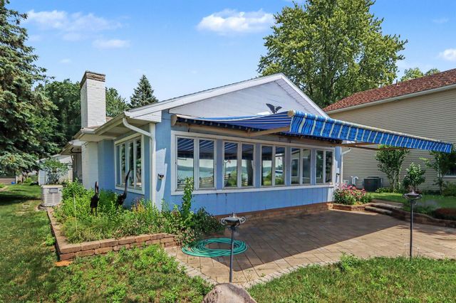 11169 Lakeshore Drive, Three Rivers, MI 49093