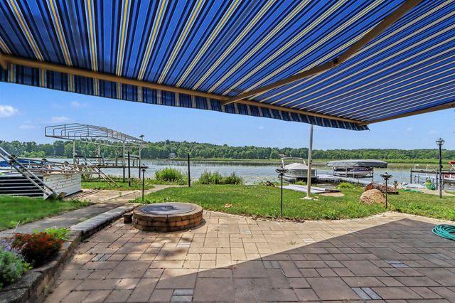 11169 Lakeshore Drive, Three Rivers, MI 49093
