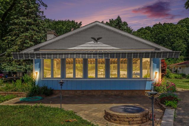 11169 Lakeshore Drive, Three Rivers, MI 49093