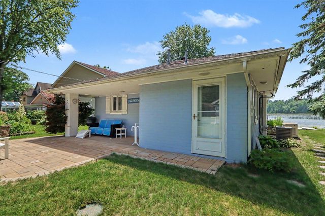 11169 Lakeshore Drive, Three Rivers, MI 49093