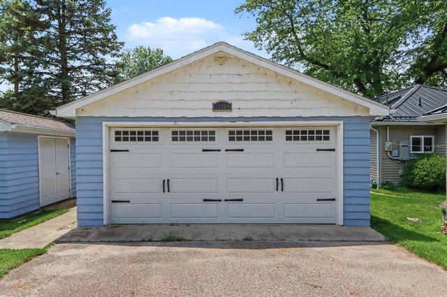 11169 Lakeshore Drive, Three Rivers, MI 49093