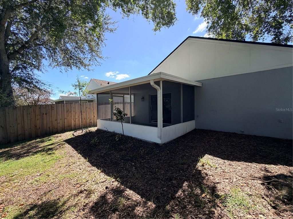 Image 25 of property listing at 12837 PARKBURY DRIVE, Orlando, FL 32828