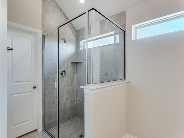 529 Brozgold Avenue, Midlothian, TX 76065