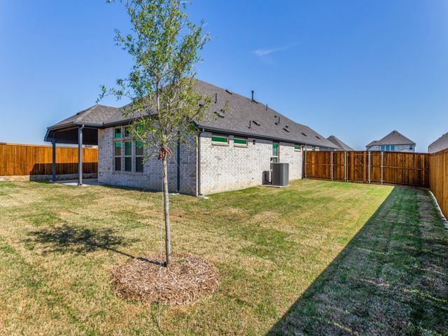 529 Brozgold Avenue, Midlothian, TX 76065