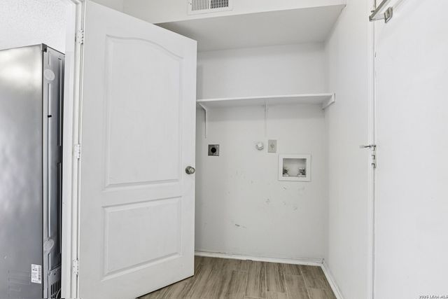 307 Clover Crk, San Antonio, TX 78245