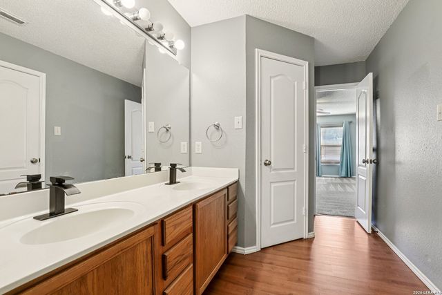 307 Clover Crk, San Antonio, TX 78245